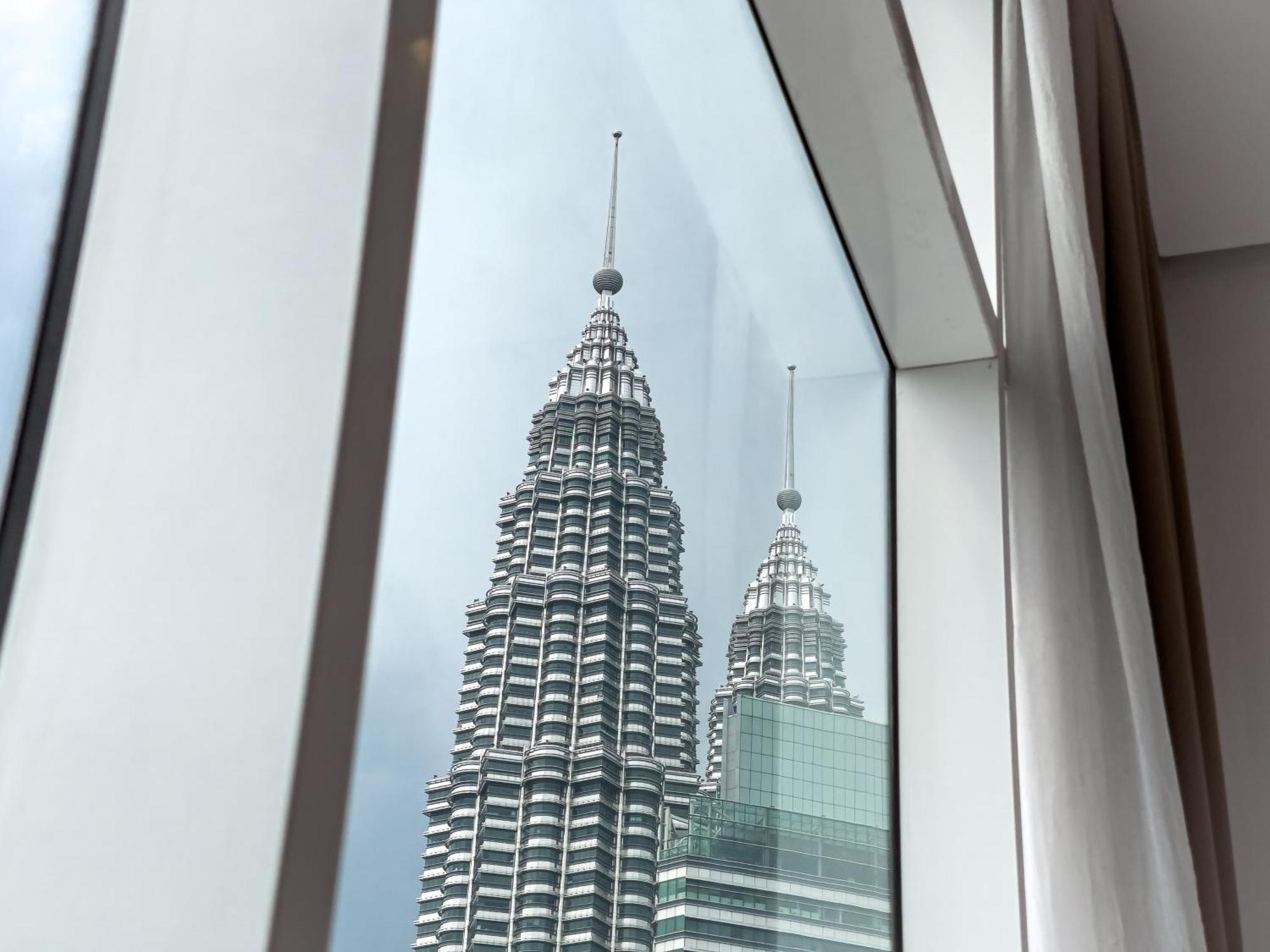 Soho Suites Klcc By Rest クアラルンプール エクステリア 写真